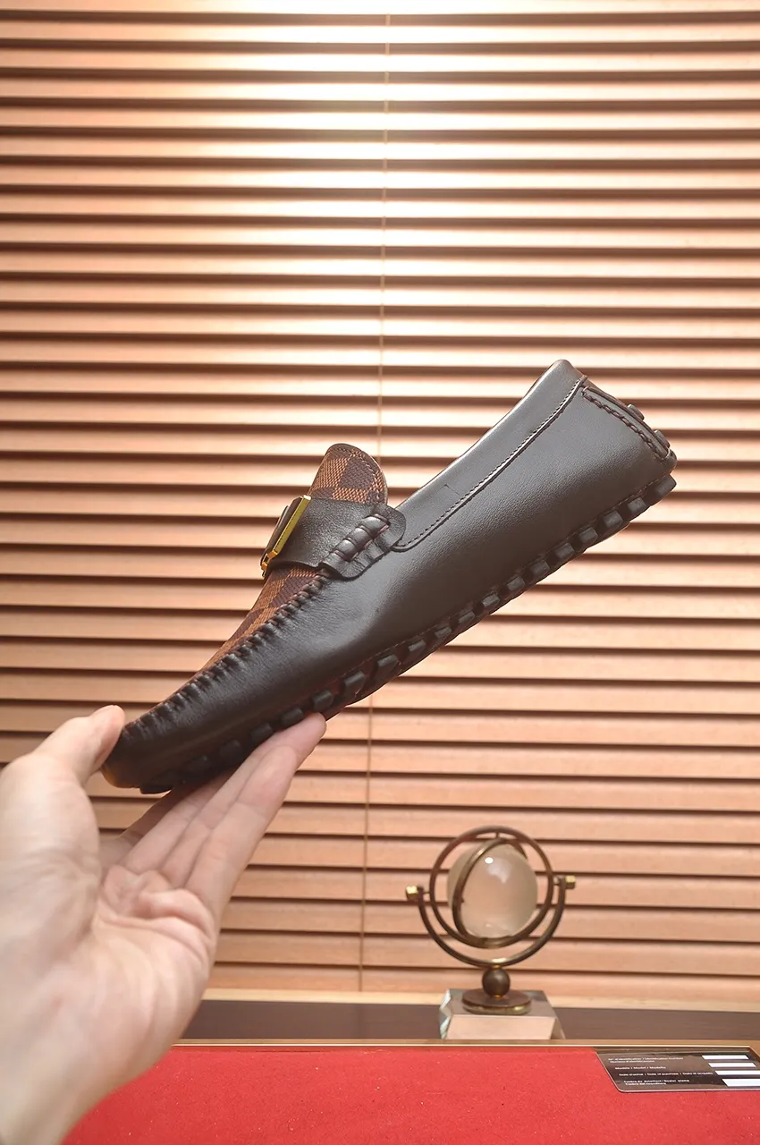 Men's men's shoes 💰420💶 [LV Doudou shoes] (water-dyed cowhide lining) new model is on the market, available on the official website. The new Doudou shoes are processed into single-color materials, and the uppers are made of imported horsehide leather. The body of the shoe is fully hemmed with mark thread, and is lined with imported original cowhide leather. The elegant shoe shape is super suitable for all-matching, and the size is 38-44.